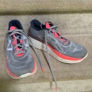 New Balance Fresh Foam Shoes, Size Women's 11